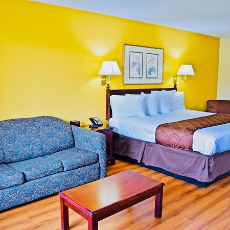 Days Inn By Wyndham Burleson Ft. Worth Zewnętrze zdjęcie