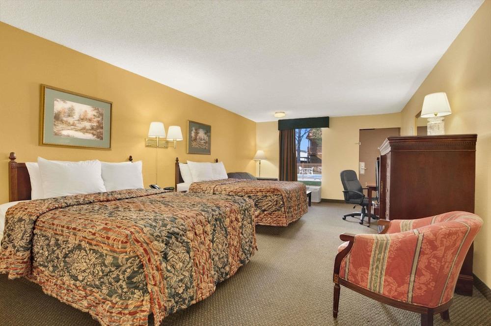 Days Inn By Wyndham Burleson Ft. Worth Zewnętrze zdjęcie